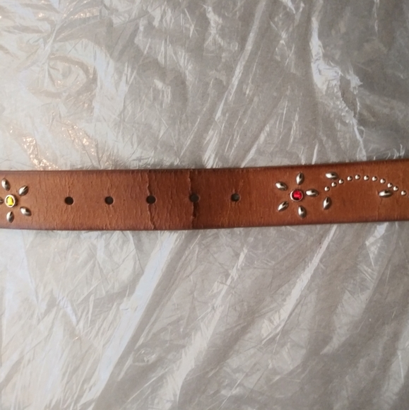 Nine West Belt - Picture 3 of 5